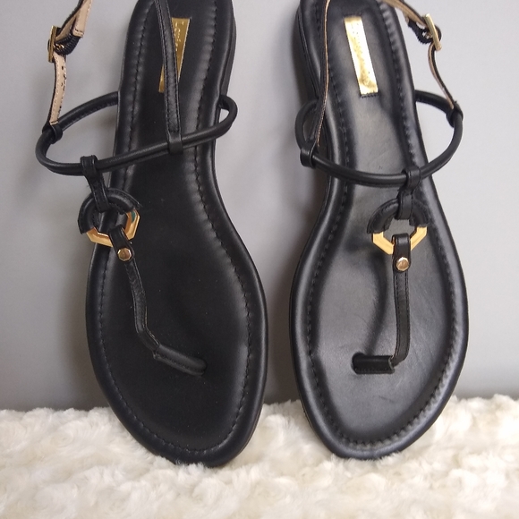 Louise et Cie black & gold flat sandals - Picture 5 of 9